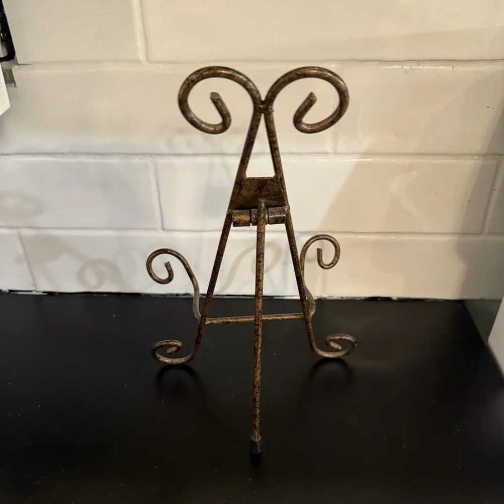 Vintage Easel Picture Art Photo Holder Display Wall Mounted Stand Brass Metal